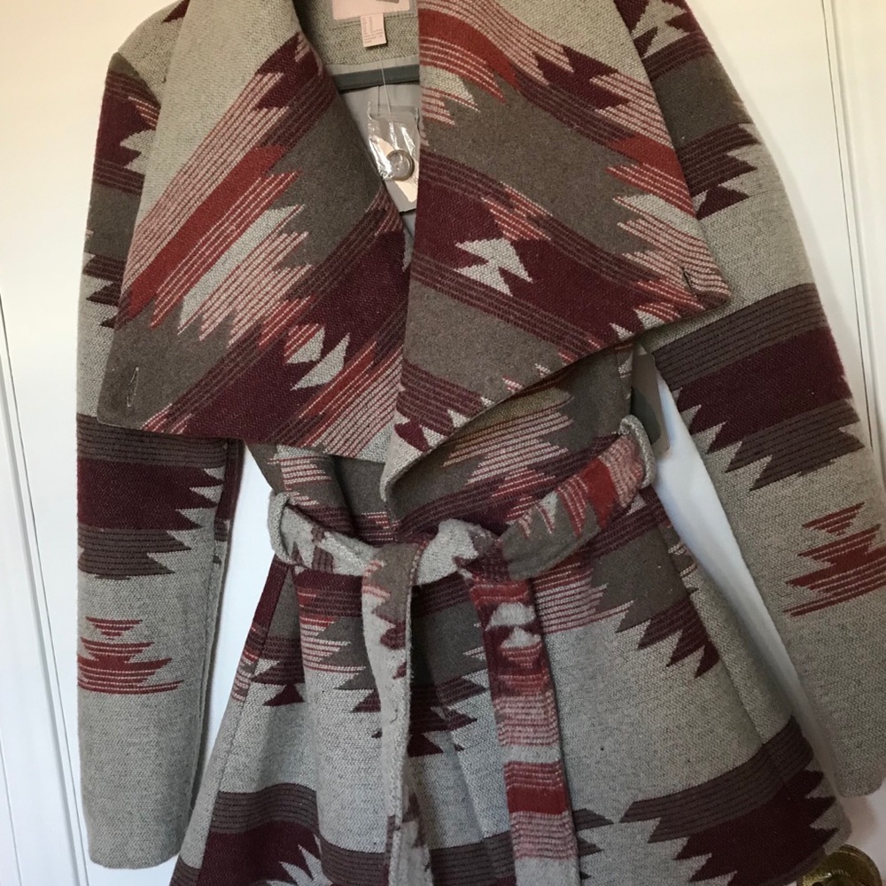 Beautiful Coat, Brand New!